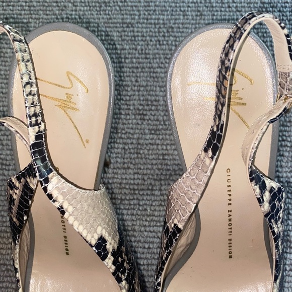 Giuseppe Zanotti Luxury Snakeskin Slingback Heels sz 38.5 - Picture 15 of 16